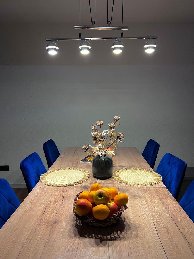 Betty Apartments Borik - Whole Ground Floor 로비니 외부 사진